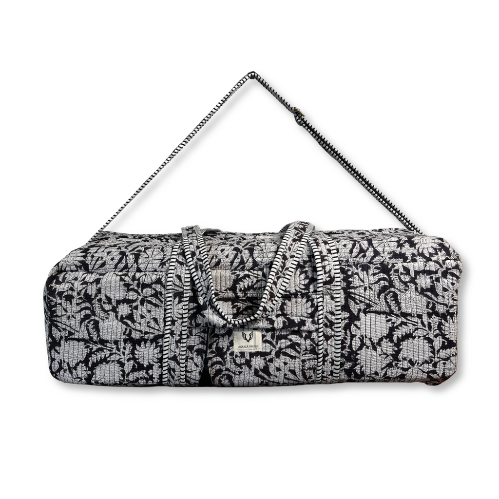 Charcoal Bloom - Your mindful Companion