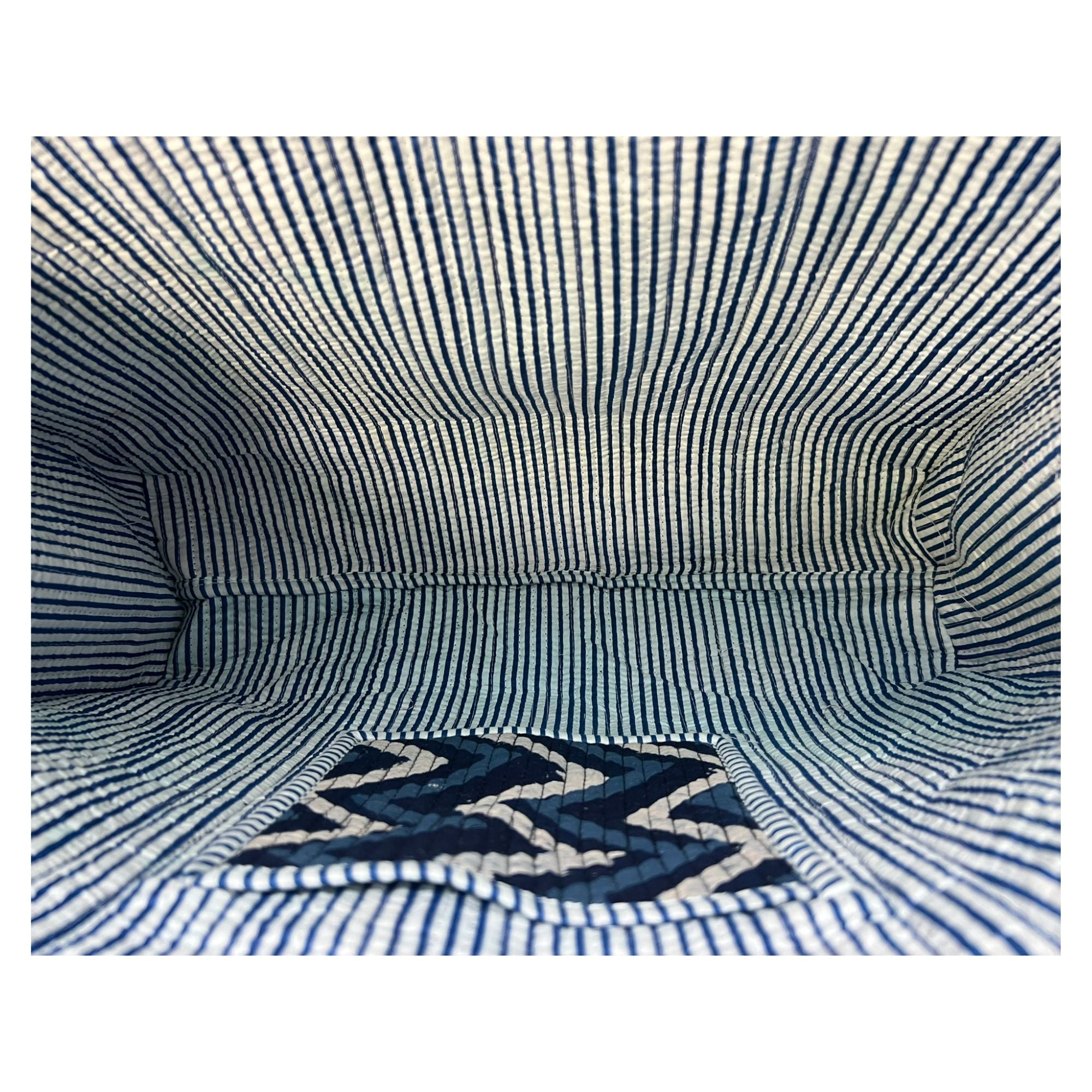 ZigZag Blue - Designed for everyday jourey