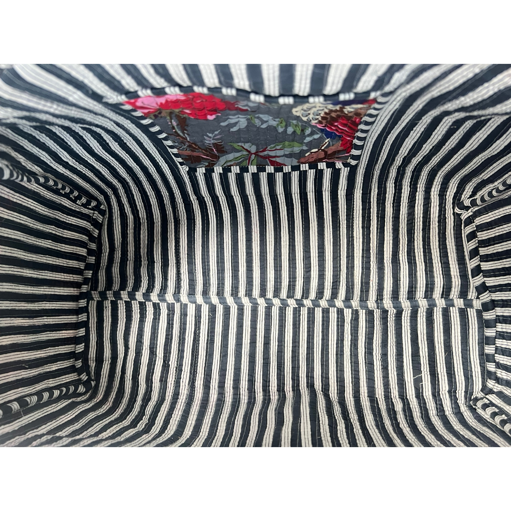 Frosted Bloom - Quilted Cotton Getaway Bag